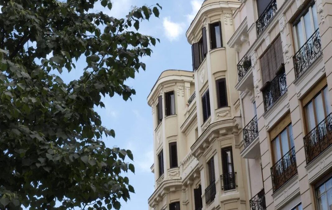 Beneficis de contractar una assegurança de comunitats